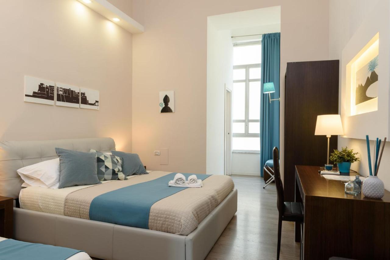 Domus Angioina Bed & Breakfast Naples Exterior photo